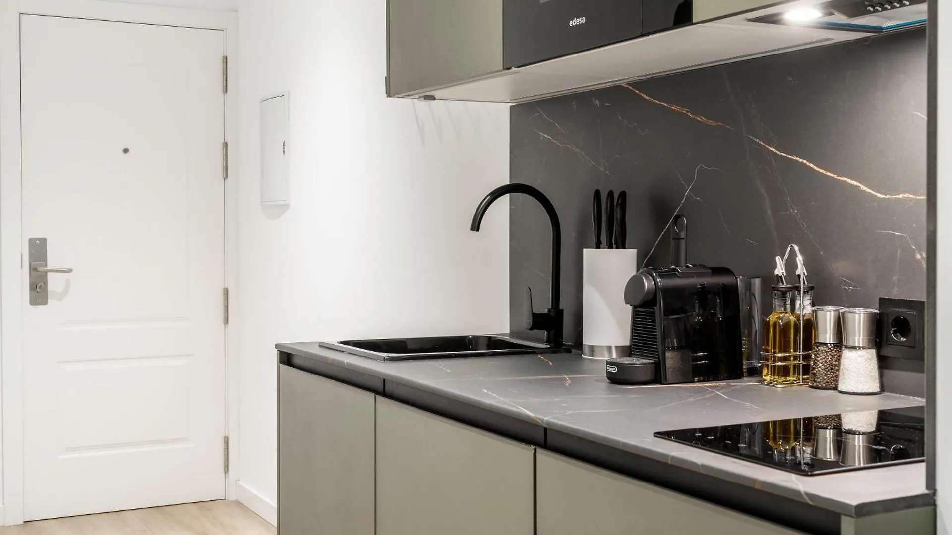Apartmán Limehome Malaga Calle Victoria