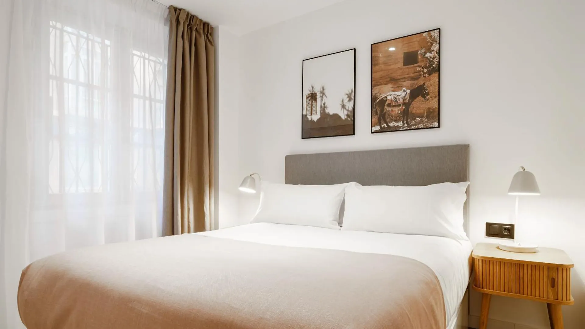 Limehome Malaga Calle Victoria 0*,  Španělsko