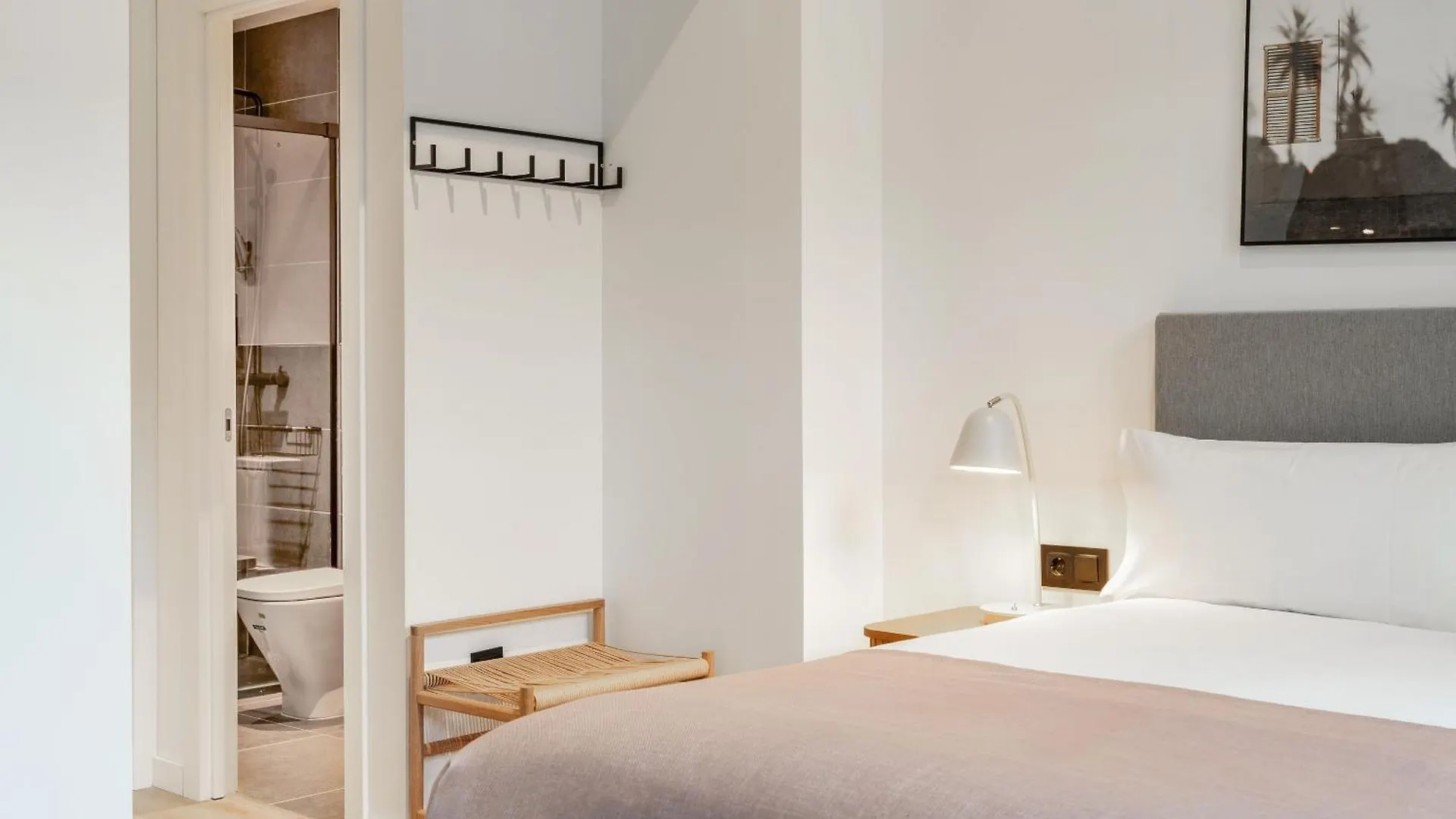 アパート Limehome Malaga Calle Victoria