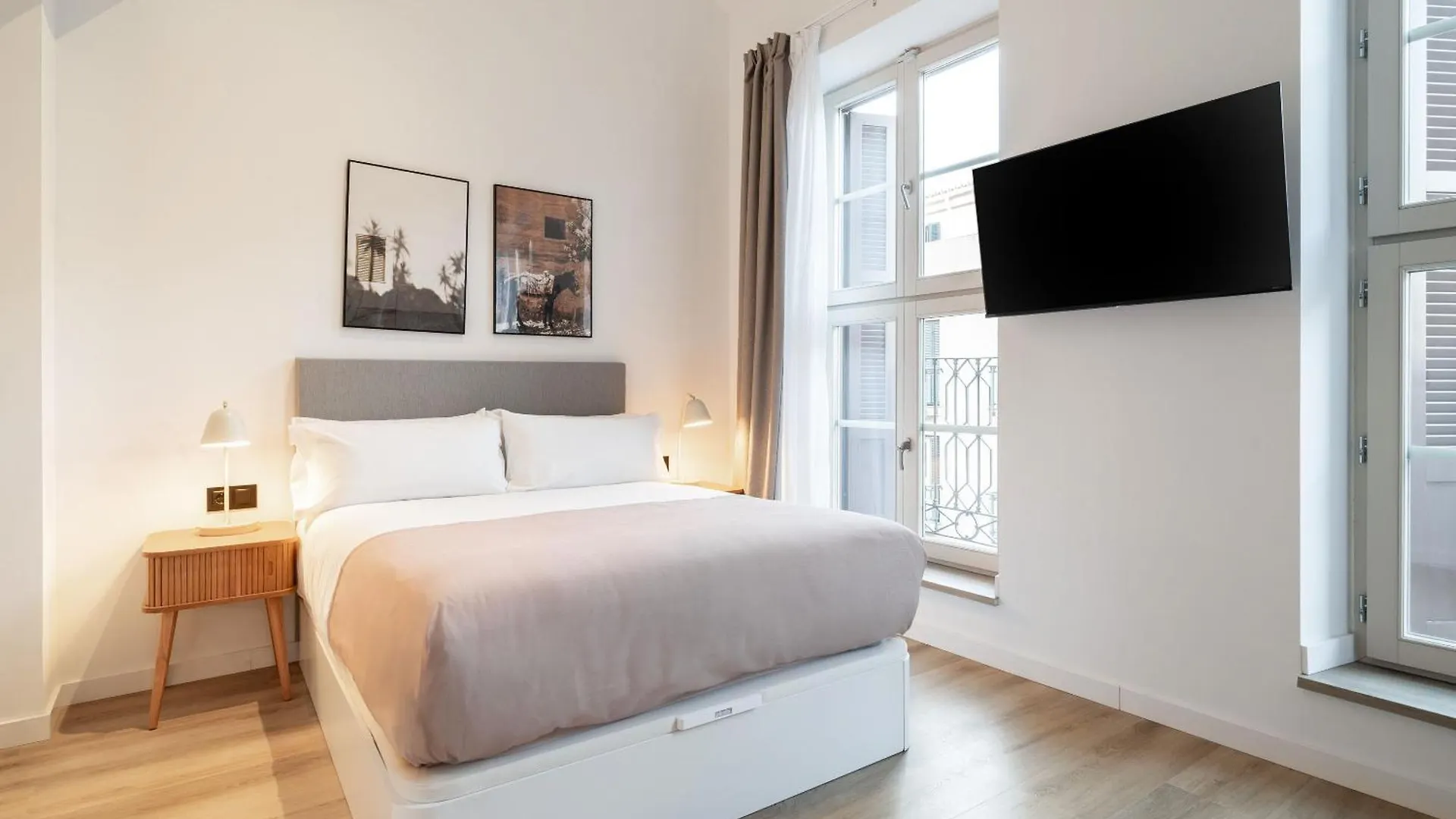 Limehome Malaga Calle Victoria