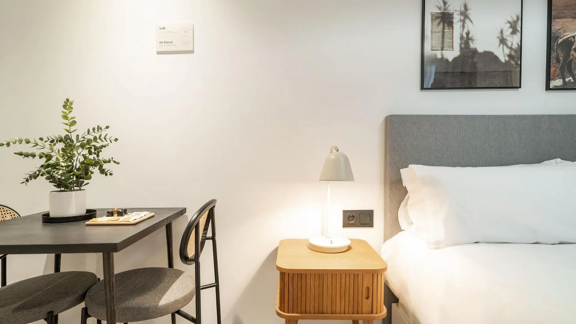 Limehome Malaga Calle Victoria 0*,  Španělsko
