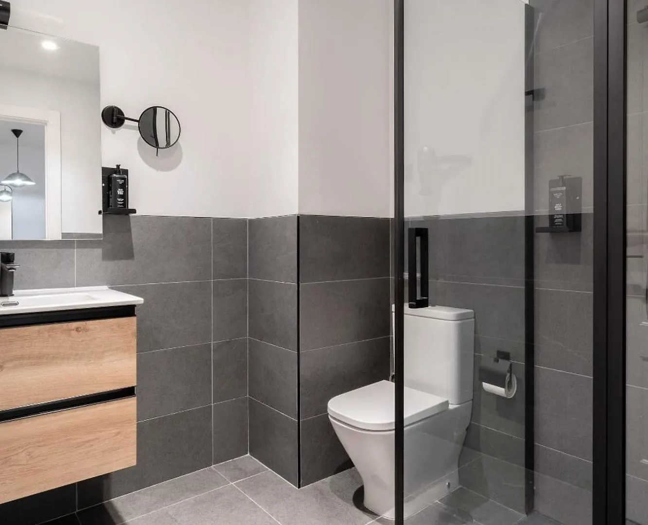Limehome Malaga Calle Victoria Apartmán